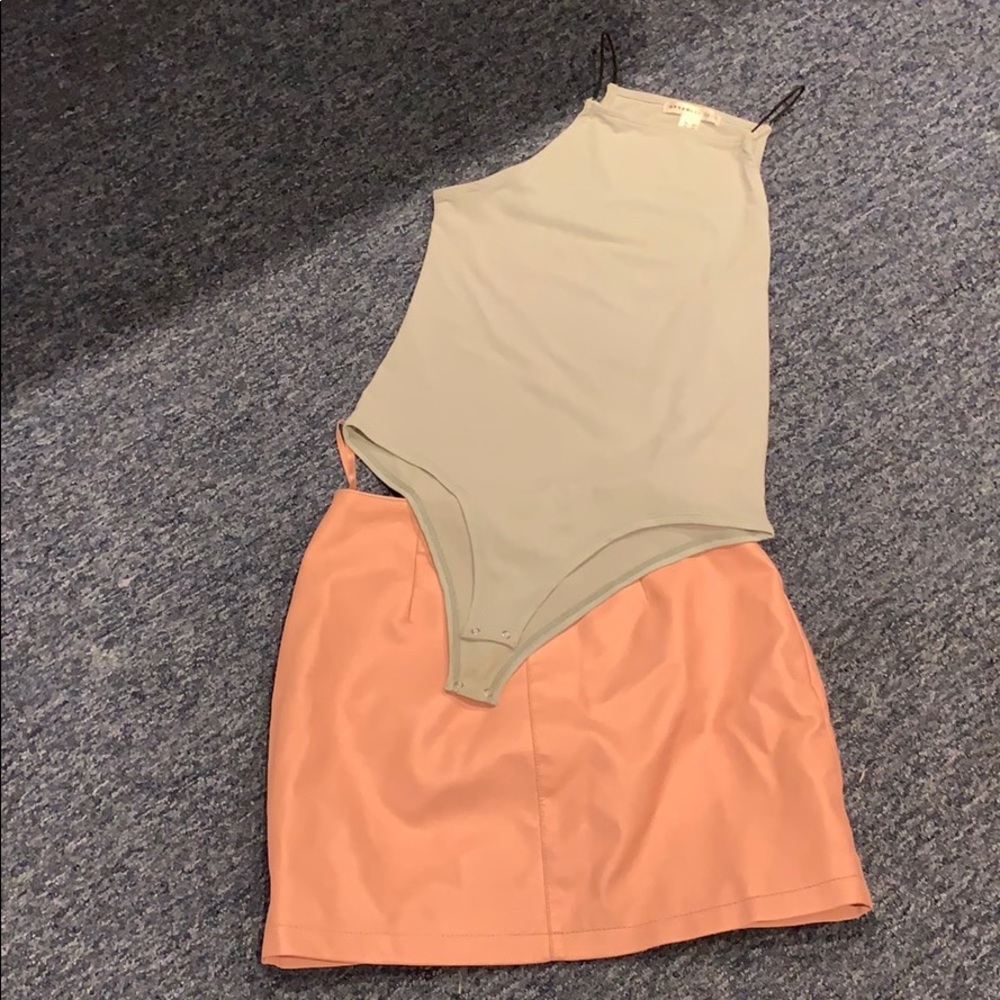 Mini skirt with sleeveless body shirt